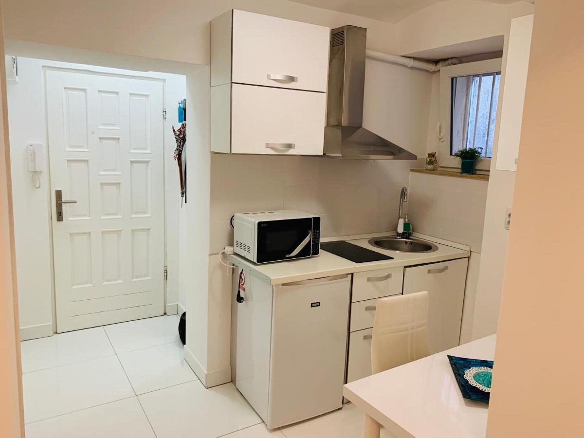 Studio Apartment Ivana Zagreb Ngoại thất bức ảnh